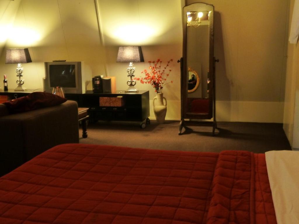 B&B Aan De Singelgracht 브레다 객실 사진